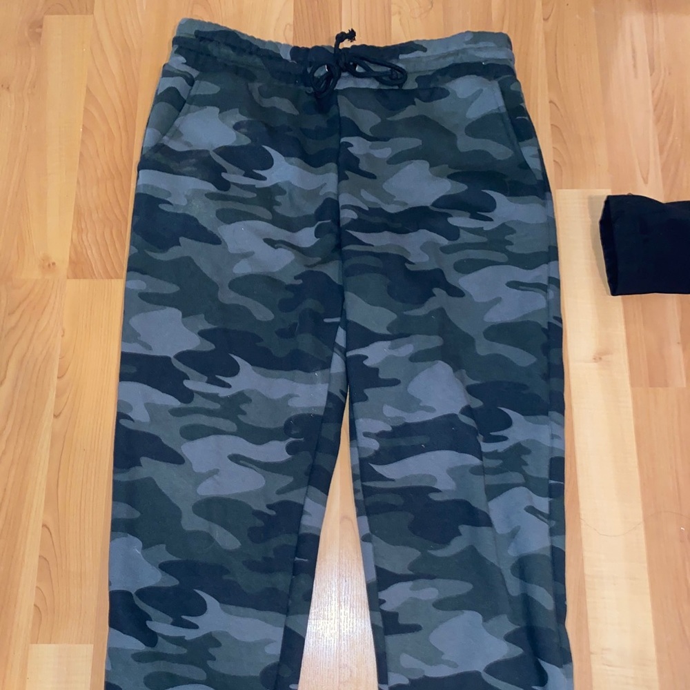 Cami sweatpants